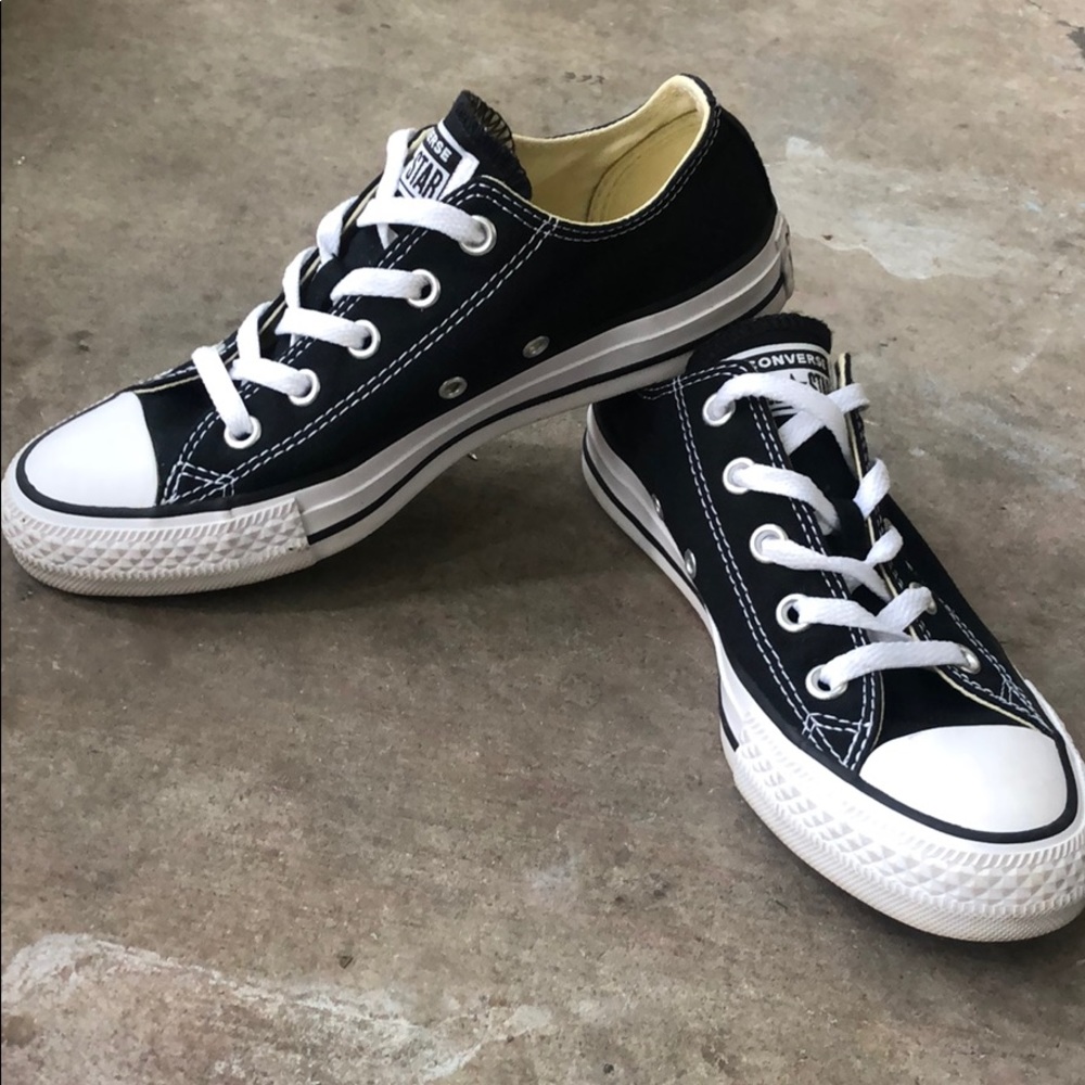 Converse! Great Condition, Only Worn Once! Too Big - image 2